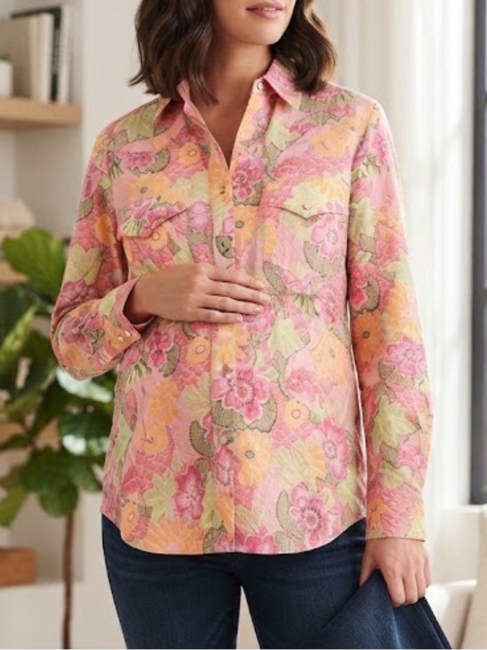 Liz Lange Pink Floral Winnie Maternity Shirt nwt